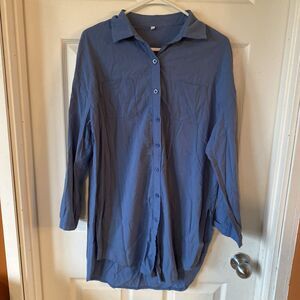 Kyle Love Women’s Large Button Up Shirt Blue Slit Sides Lightweight Pockets